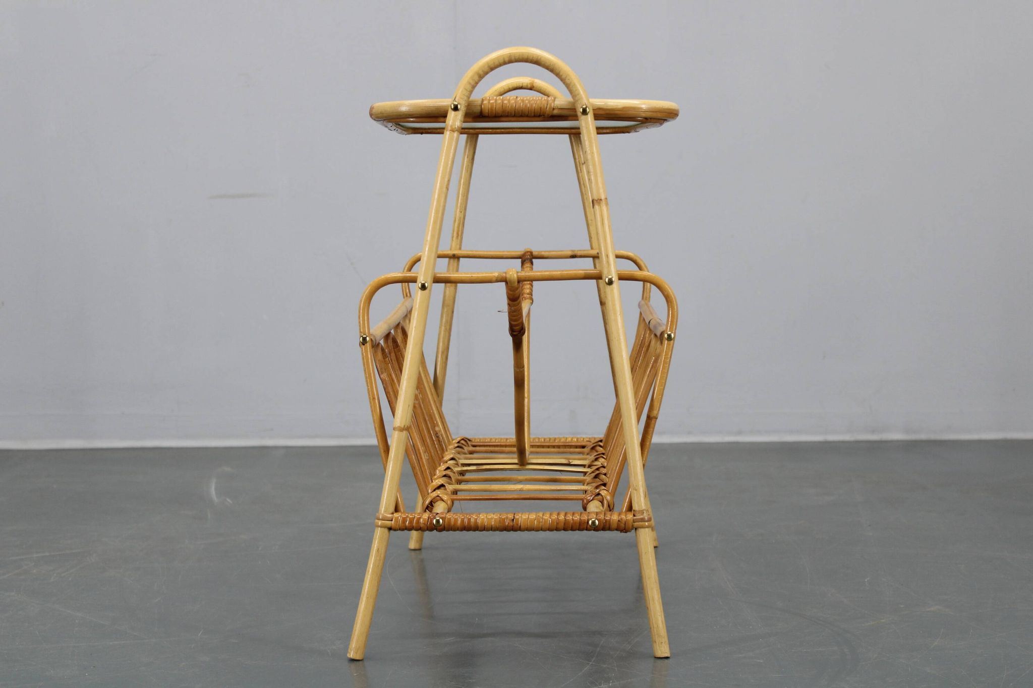 1970s Rattan Newspaper and Magazine Stand with Glass Top, Italy