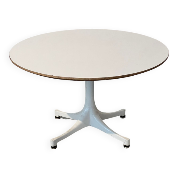 Table d'appoint par Charles Eames pour Herman Miller années 50