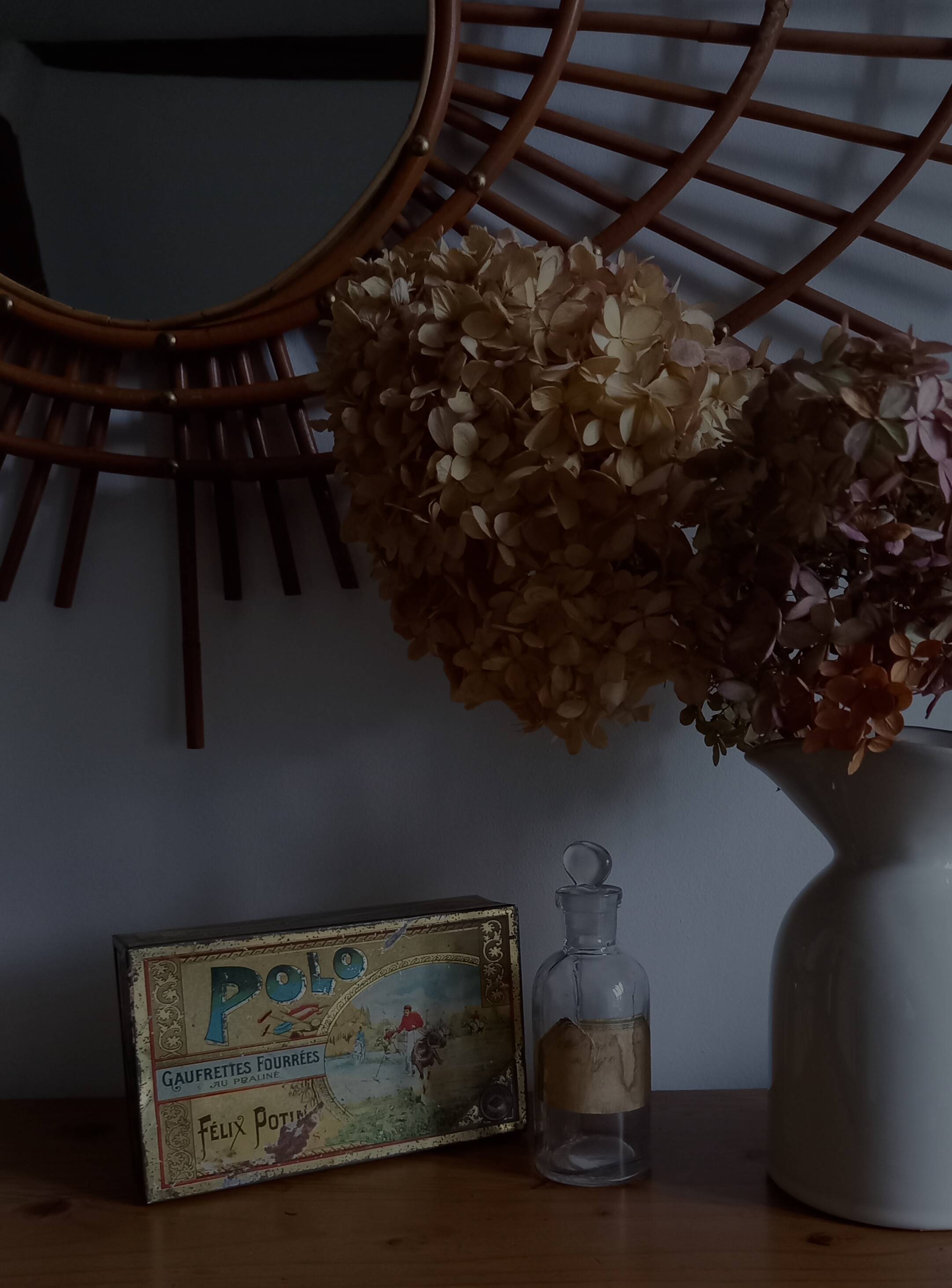 Polo Félix Potin lithographed tin box - Antique collectible tin box