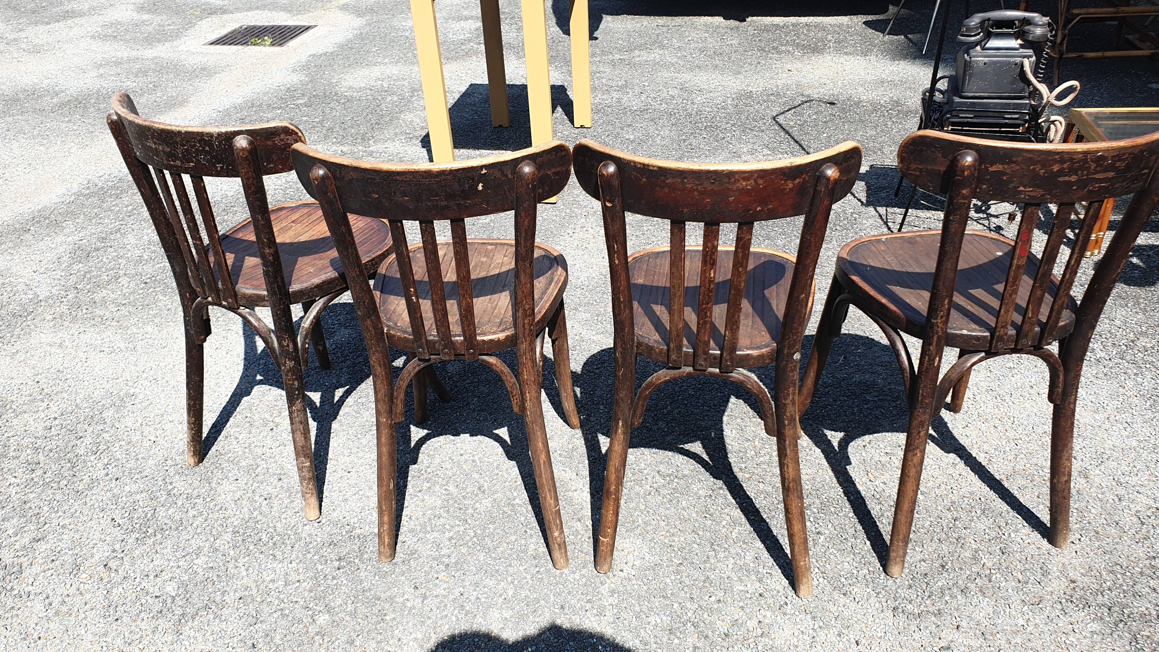 4 bistro chairs 40/50