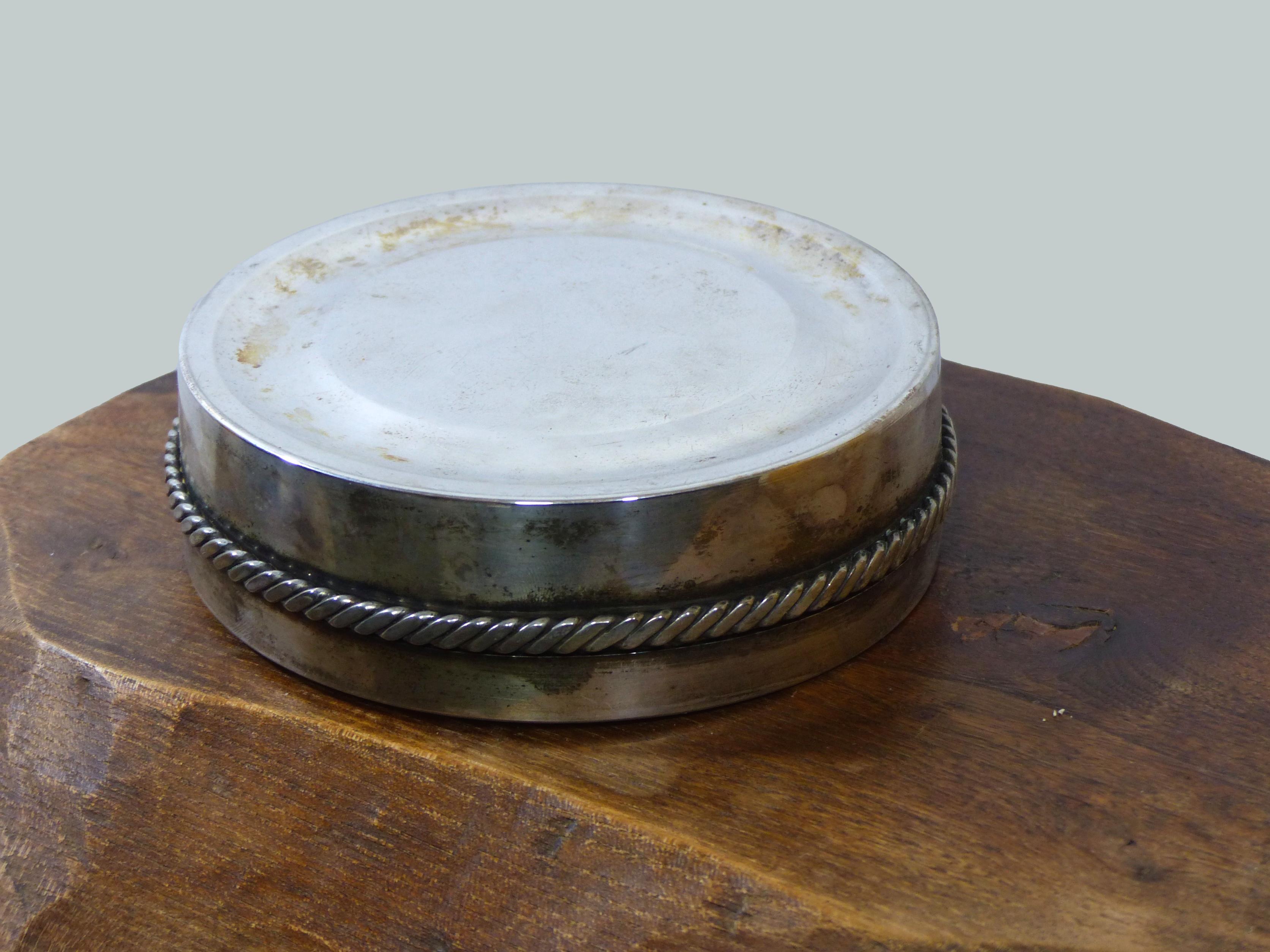 Empty pocket in metal agenté gourmette
