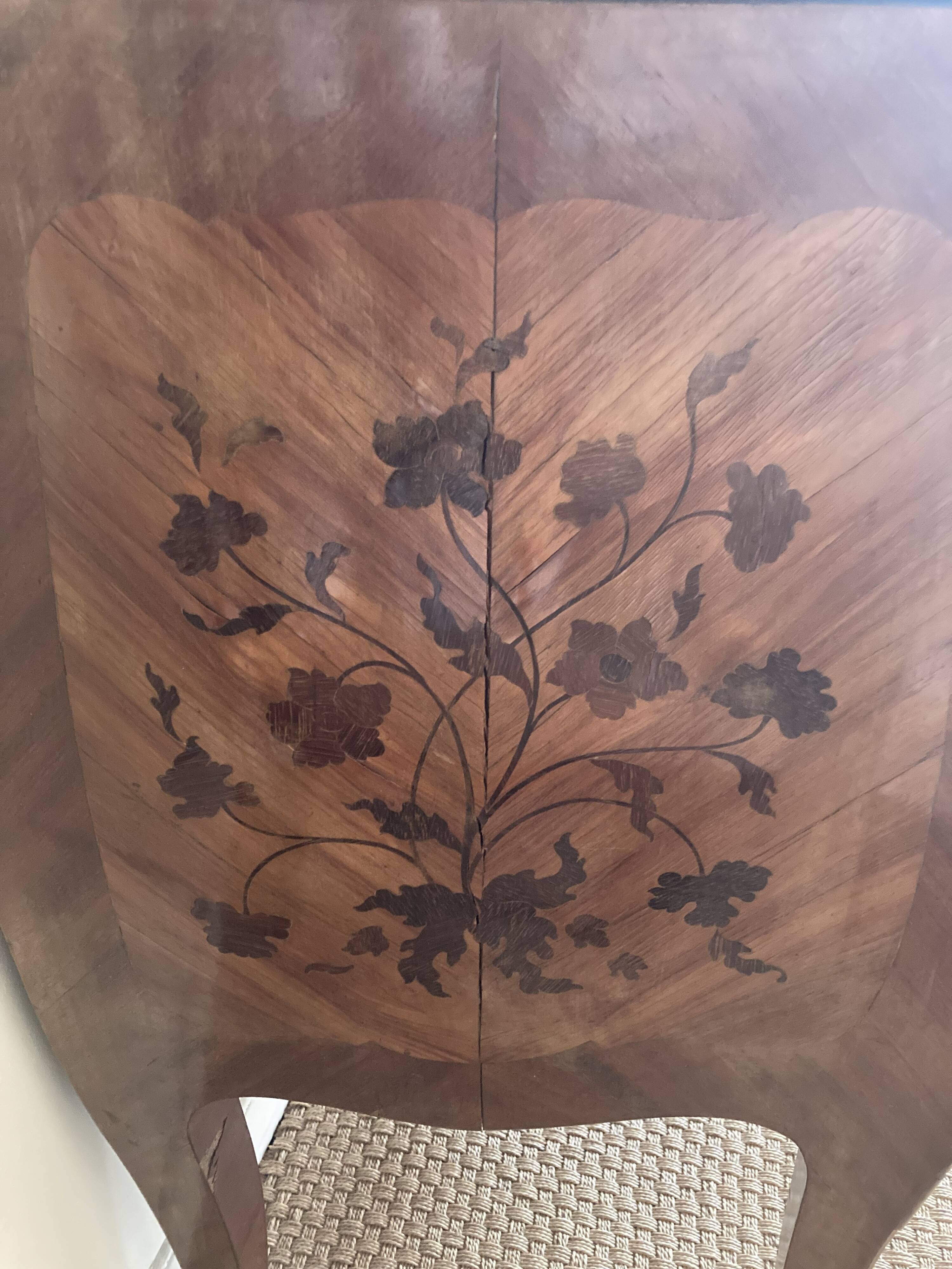 Louis XV style chest of drawers, early 1900s