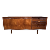 Buffet en teck rétro vintage du milieu du siècle par White & Newton 1960 Designer