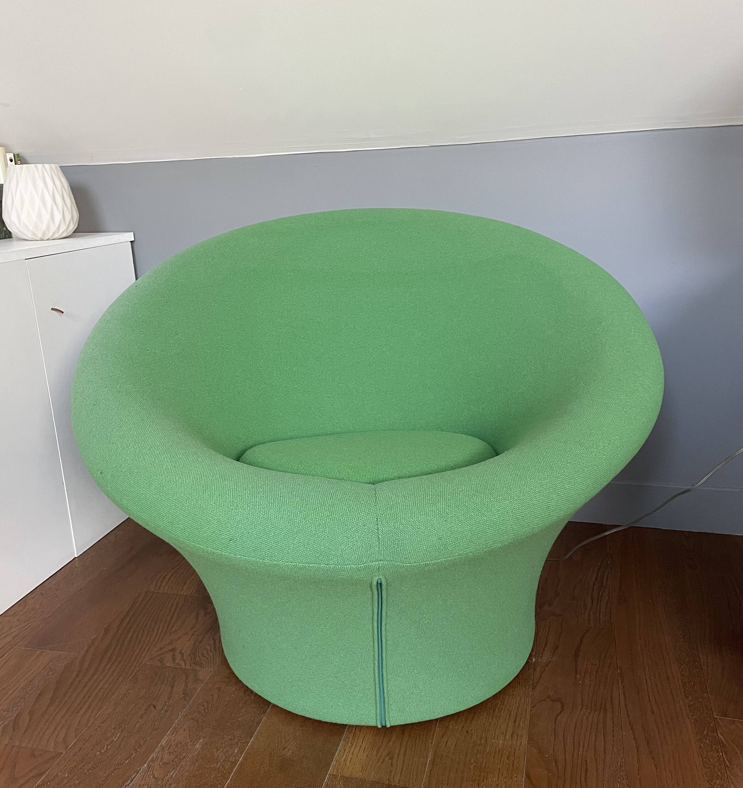 Pierre Paulin Mushroom Armchair - Reissue