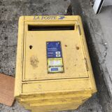 Reformed post office mailbox