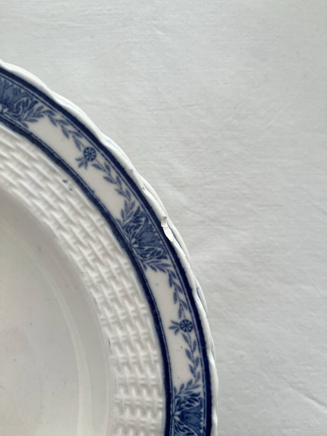 6 antique deep plates English ironstone Mintons Greenore