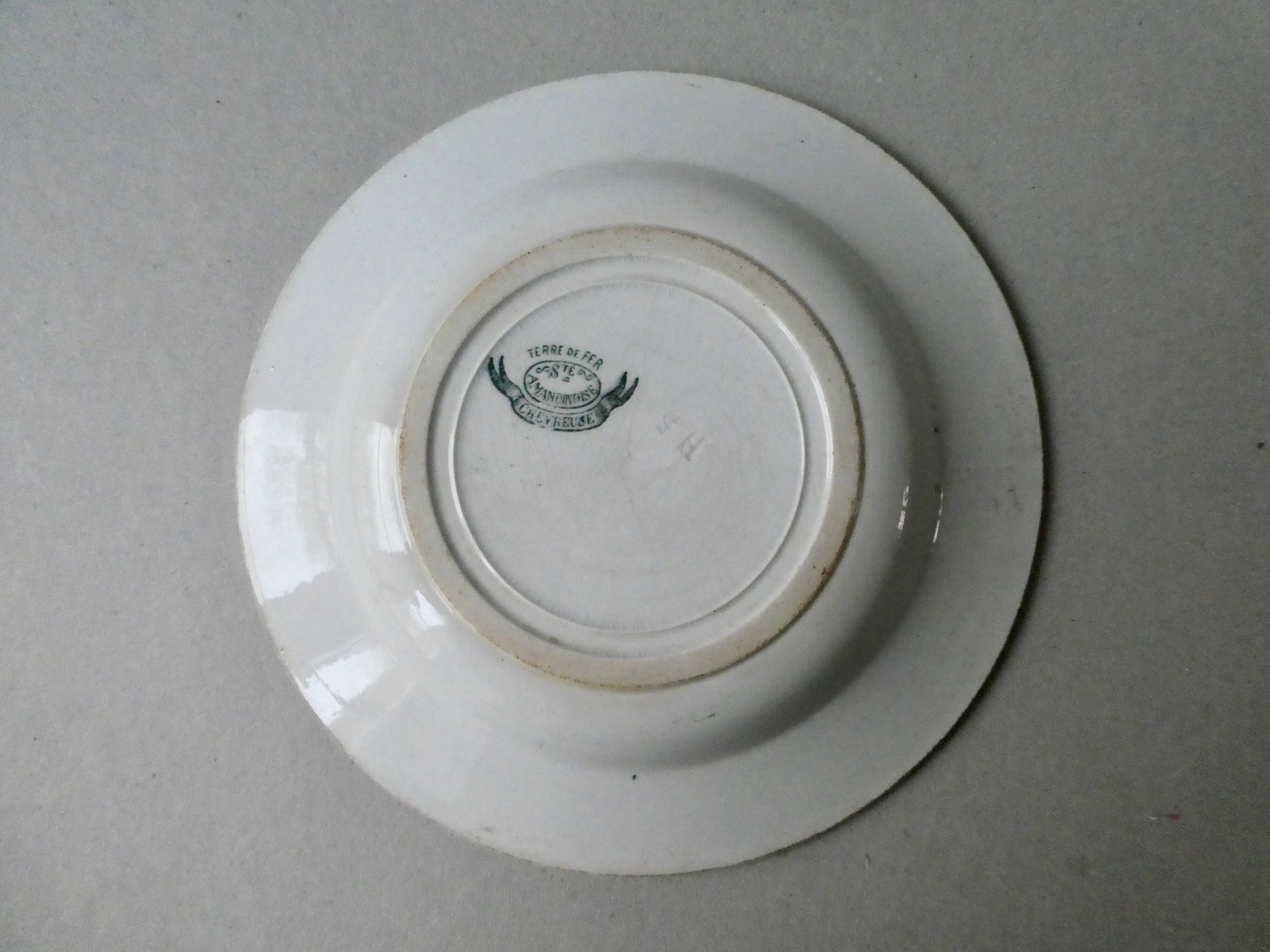 Chevreuse Hollow Plate, Amandine Society, Iron Land