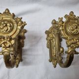 Golden bronze tiebacks