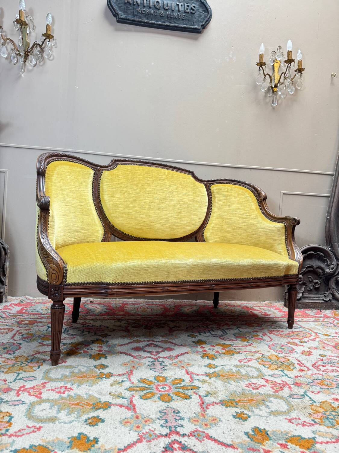 Banquette, canapé en bois naturel de style louis xvi xix eme siècle