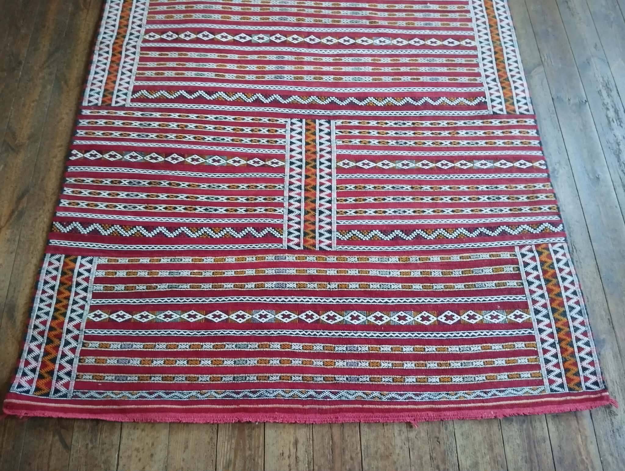 Berber Zemmour rug handmade 230x144cm