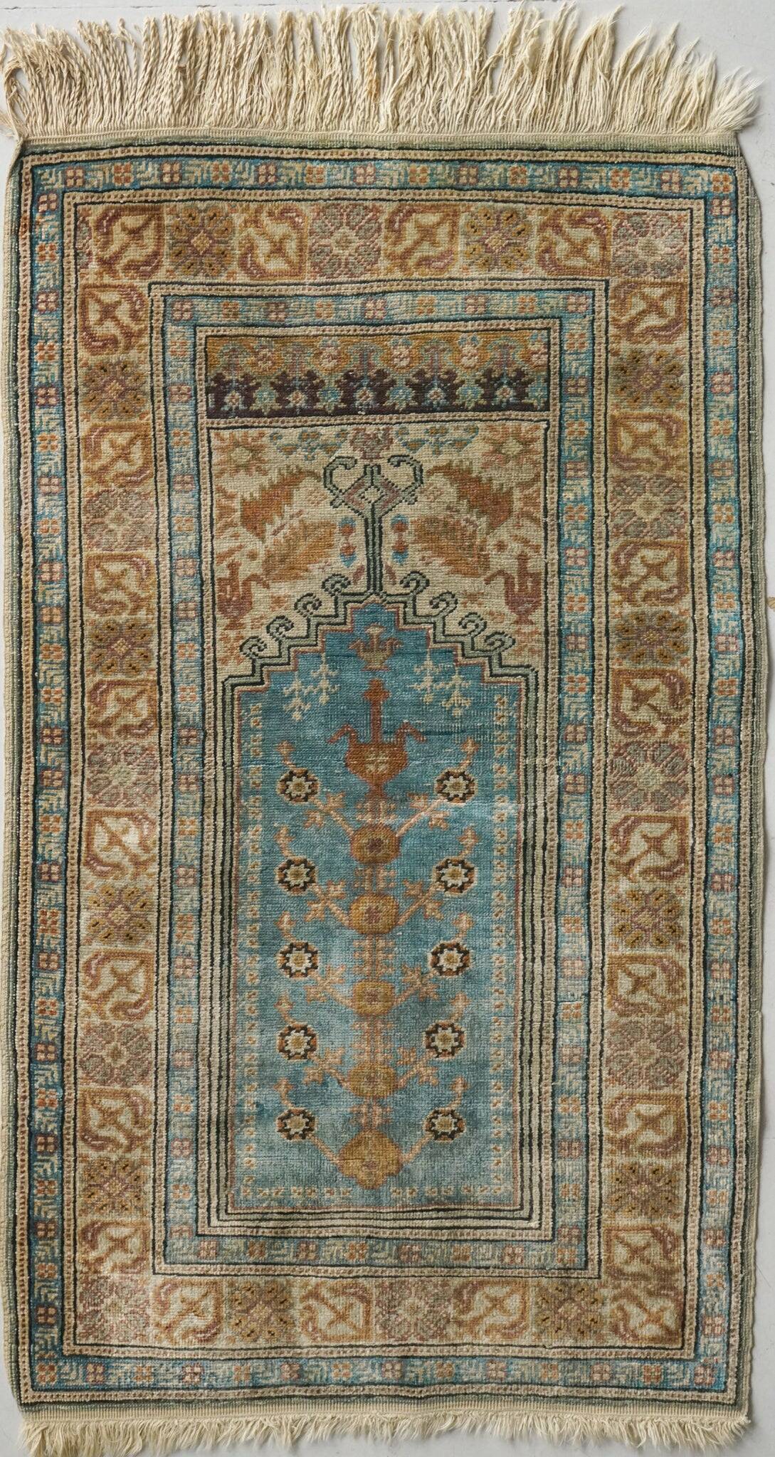 Hand Woven - Attractive Vintage Prayer Rug