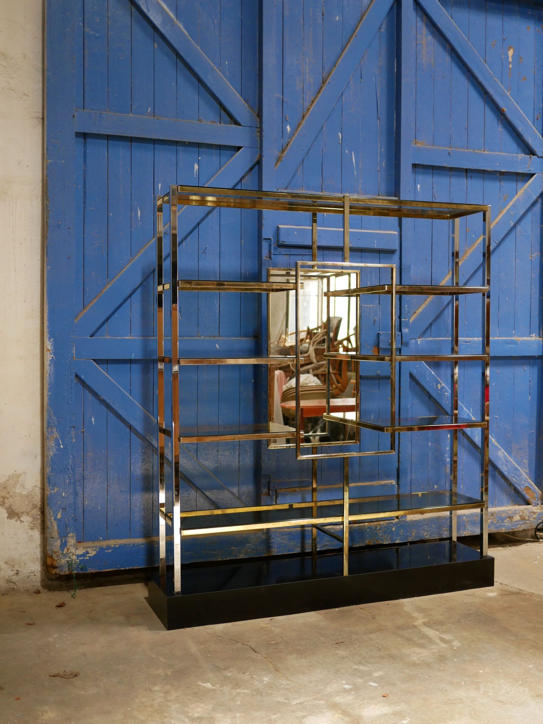 Vintage shelf library by Kim Moltzer