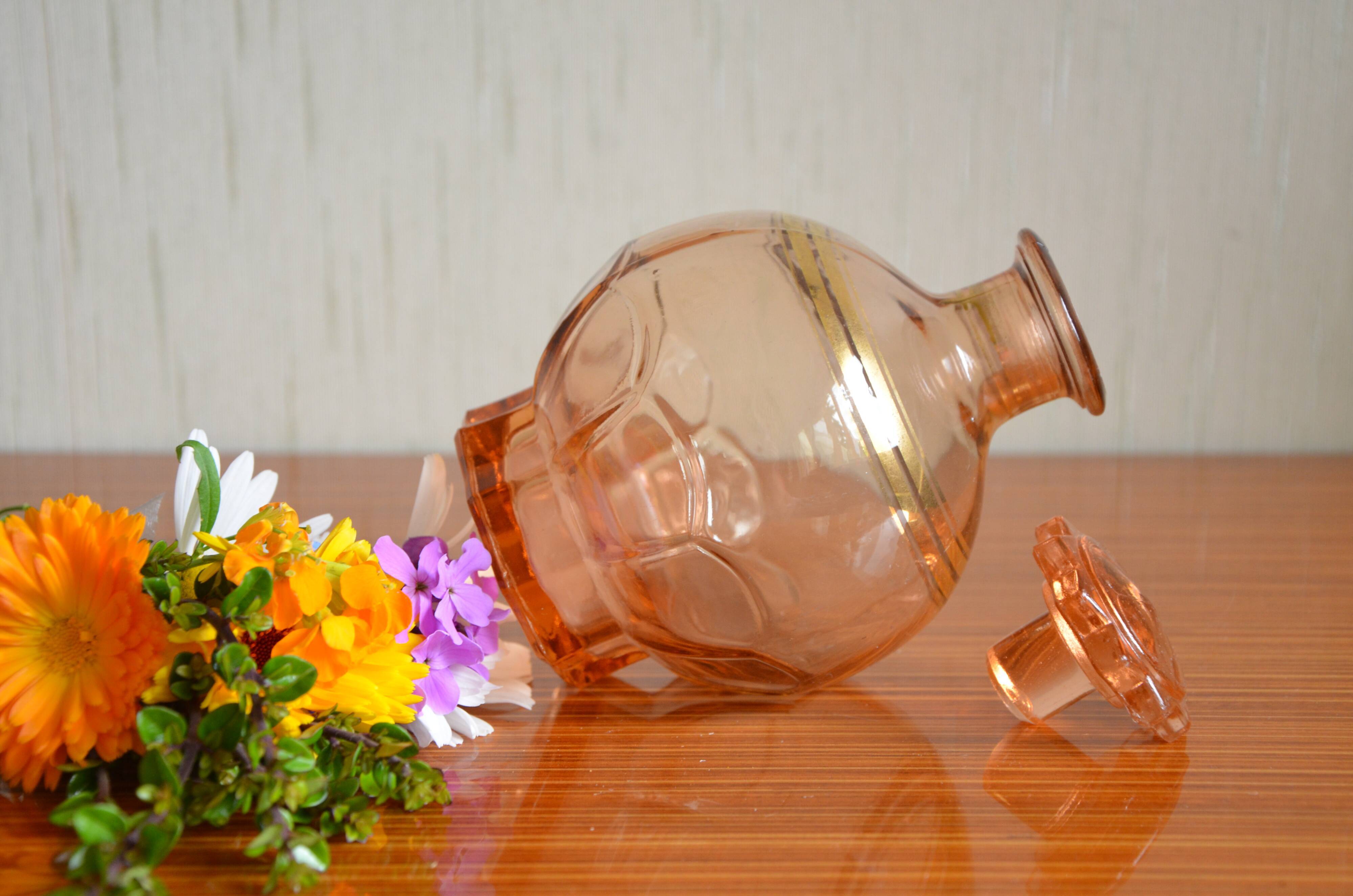 Art Deco pink carafe
