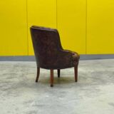 Original English Chesterfield Tub Chair - Vintage Antique Brown Leather