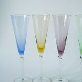 set of 5 colored glass champagne flutes Design 1970