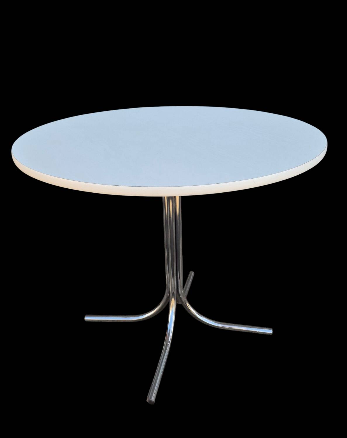 Round dining table 1970
