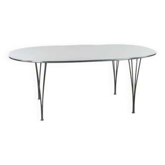 Superellipse table by Arne Jacobsen for Fritz Hansen