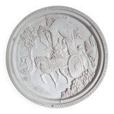 Grand plat chinois en résine, motifs sculptés, signé