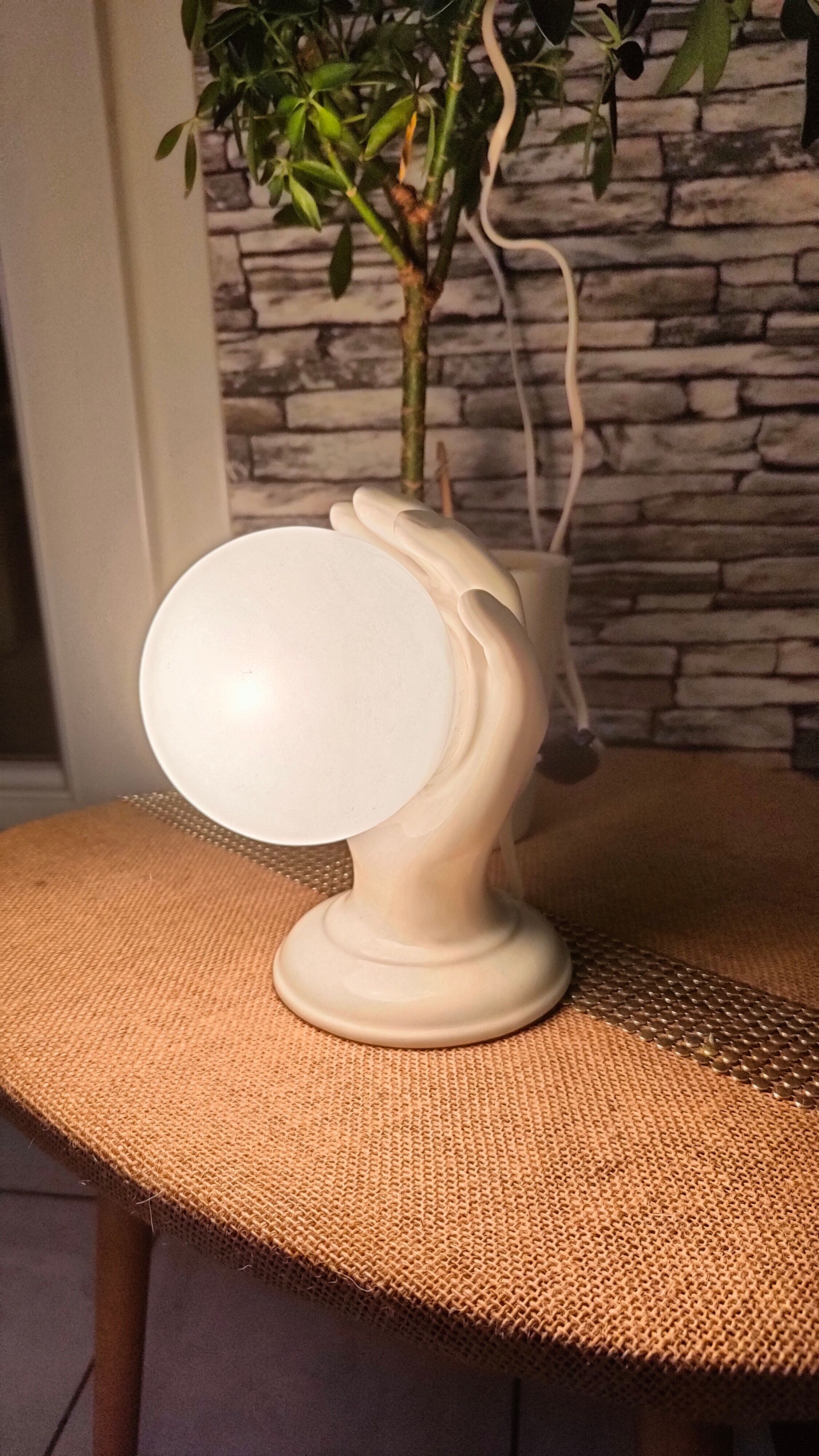 Opaline hand lamp