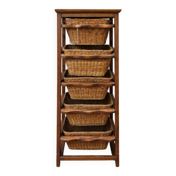 Meuble de rangement rustique en bois massif avec paniers en osier / vintage XXeme siecle