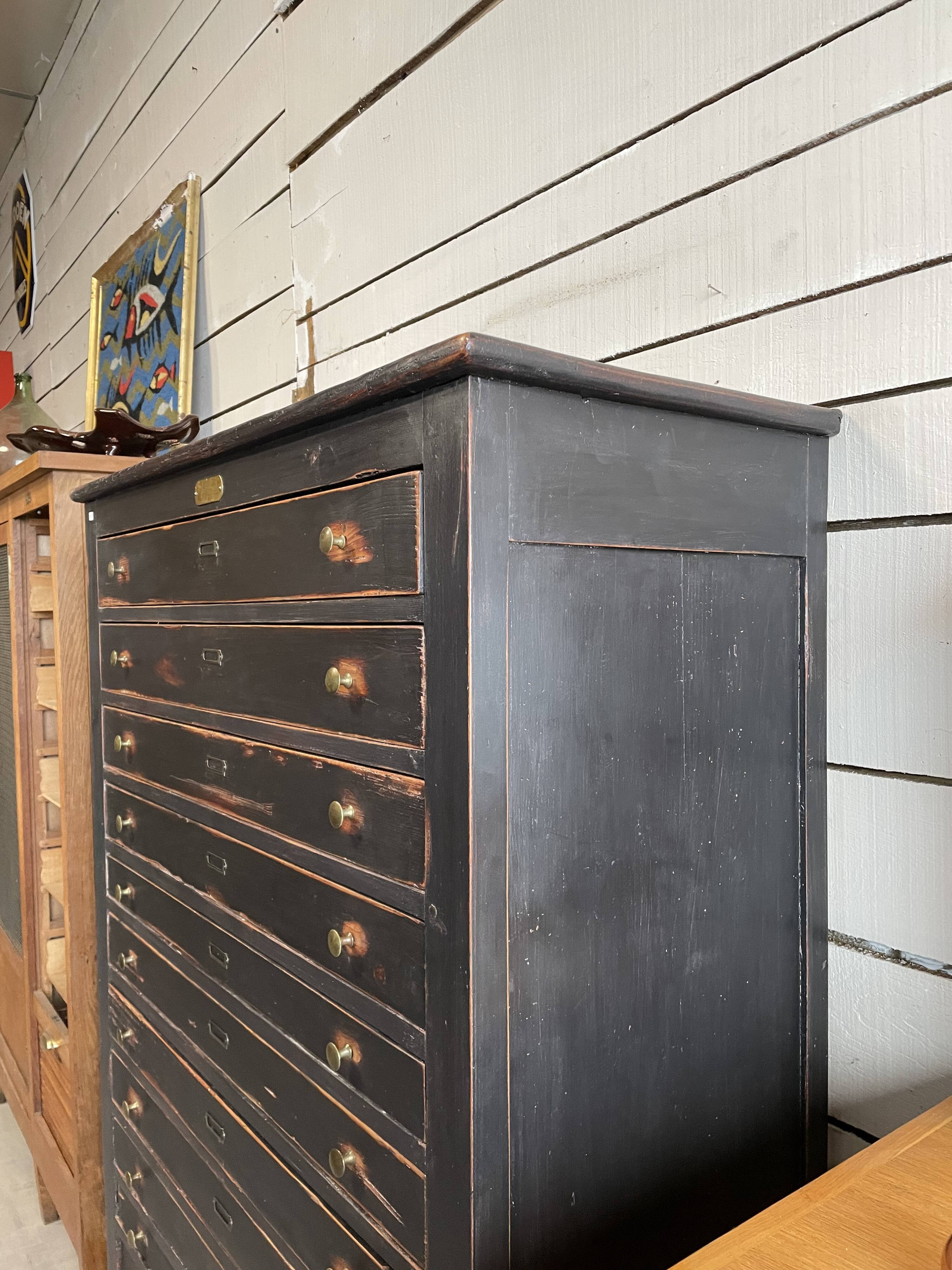 Trade cabinet storage 14 drawers
