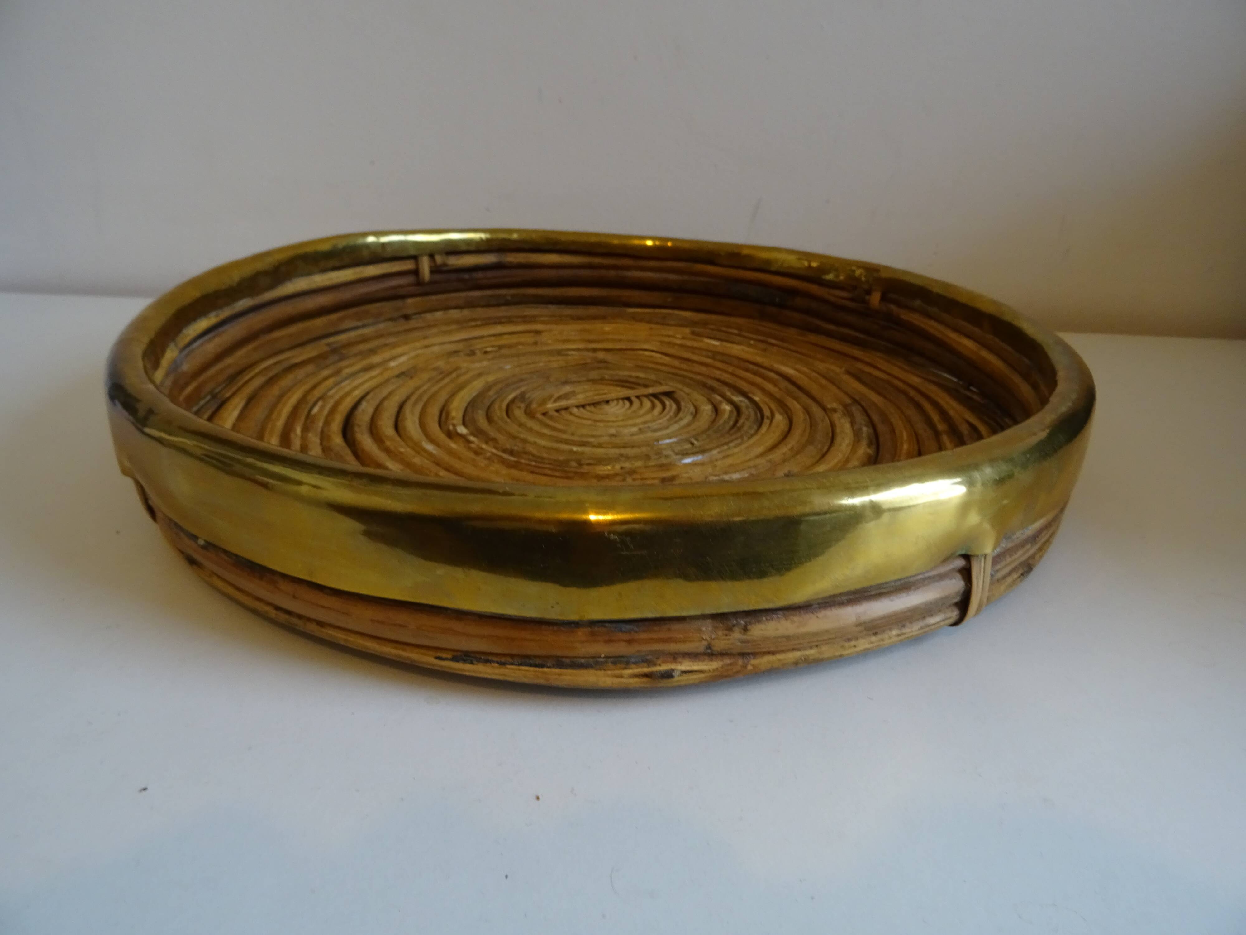 Vintage rattan tray from the 70s