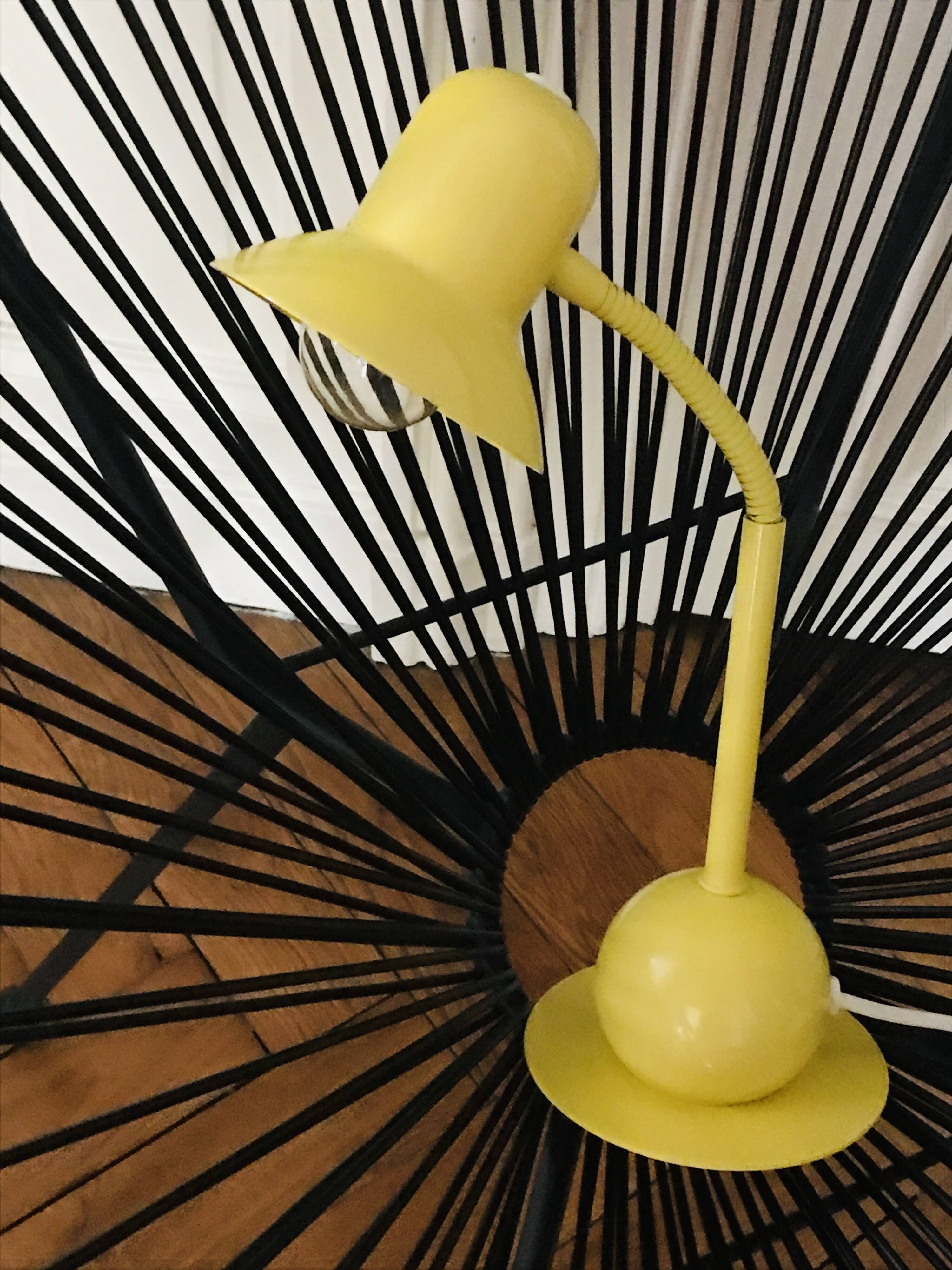 Belgian flexible lamp