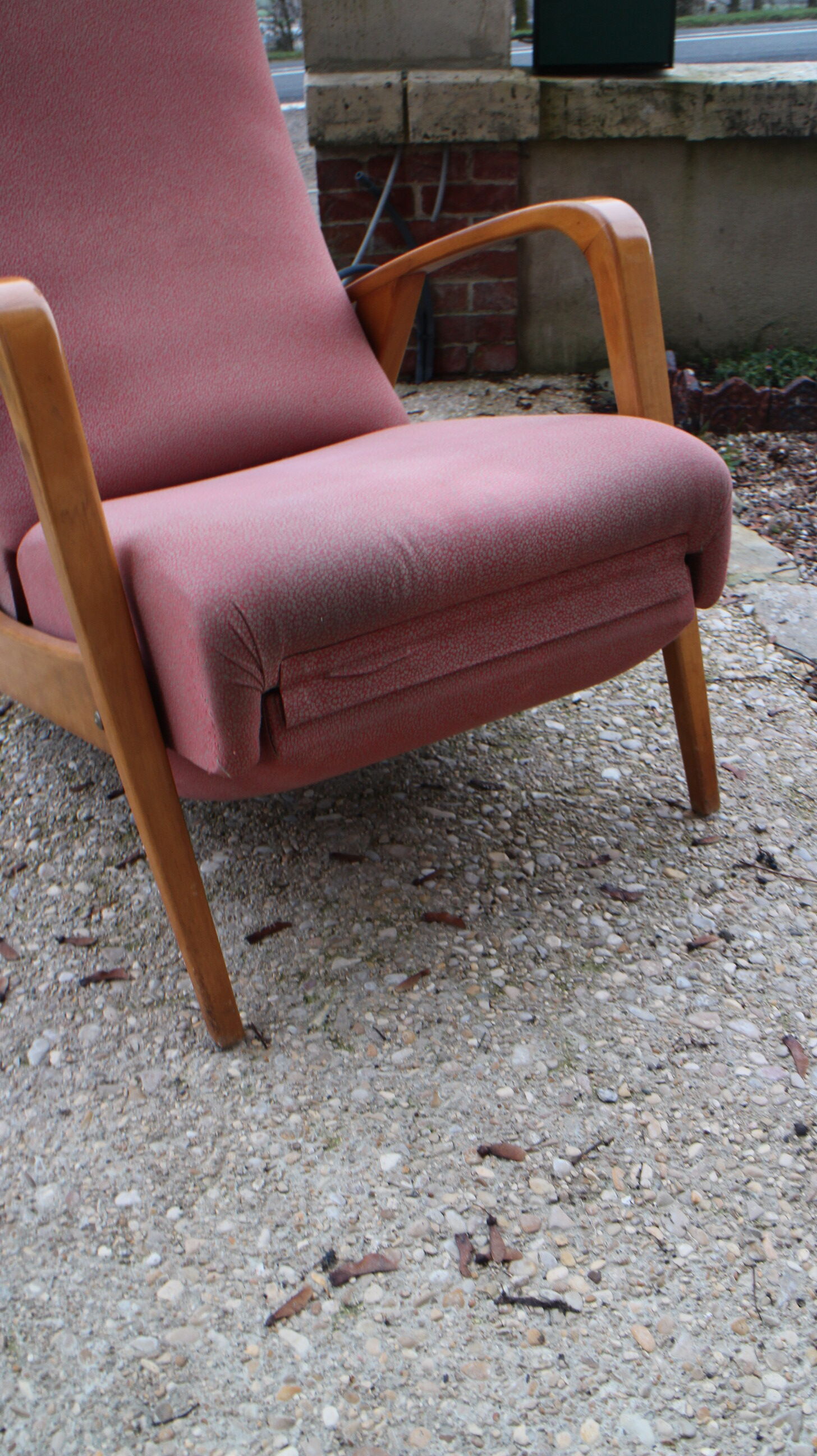 Scandinavian style relax armchair