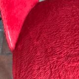 Vintage red moumoute chair