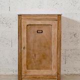 Meuble rustique en bois