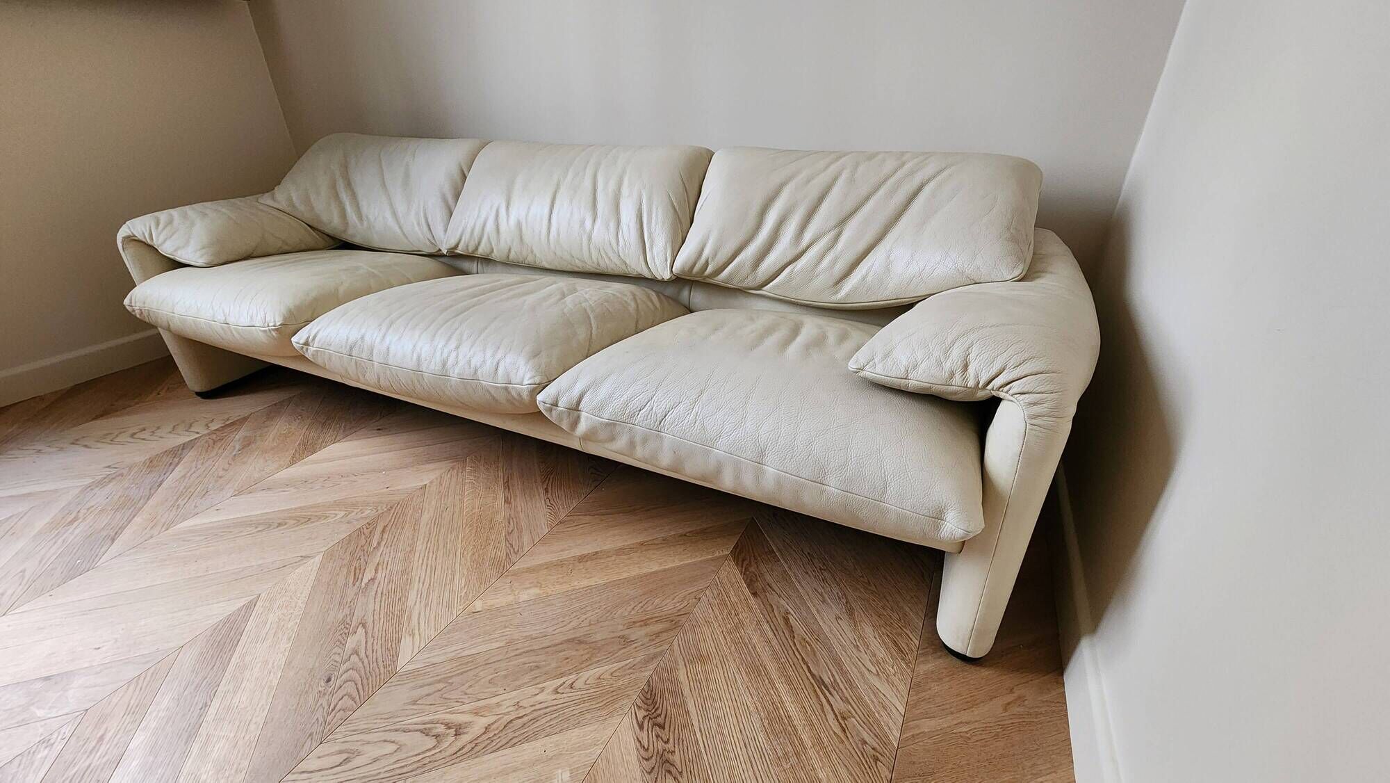 Muralunga for Cassina Leather sofa