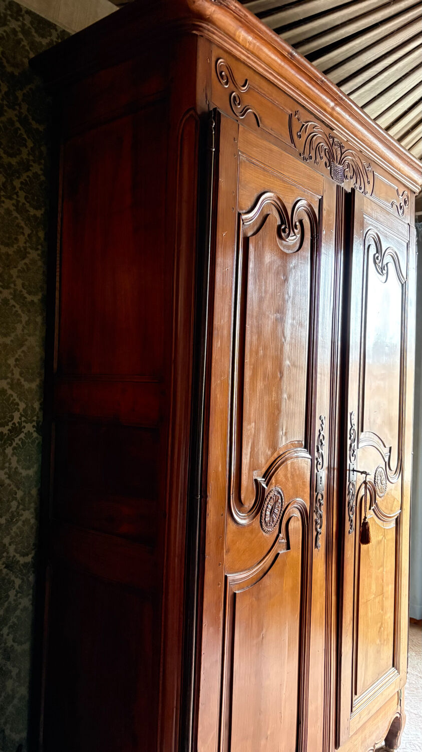 Armoire Louis XV
