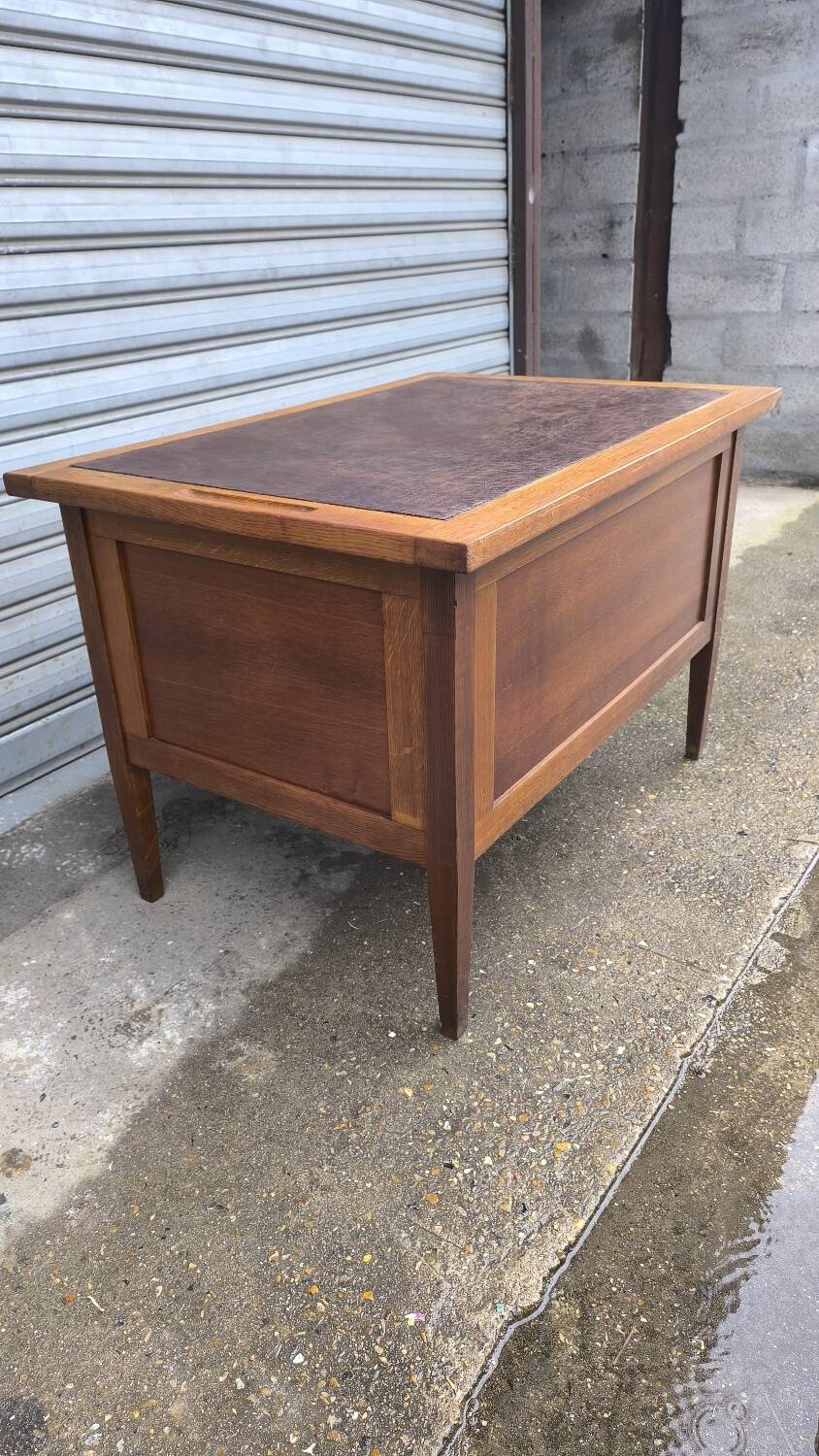Master's desk in solid oak