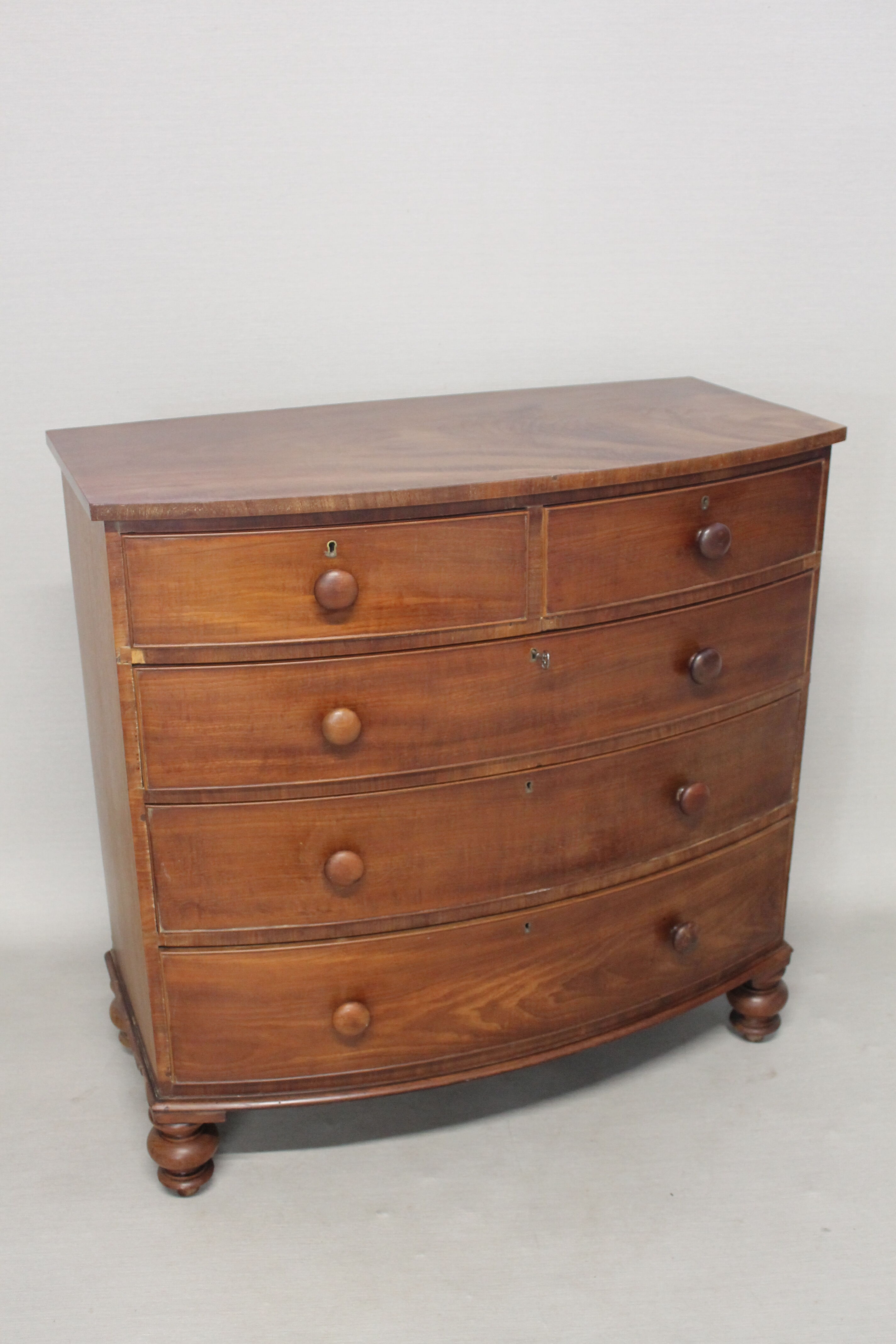 Mahogany veneer curved, English work, circa 1840