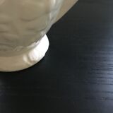 White slurry pitcher