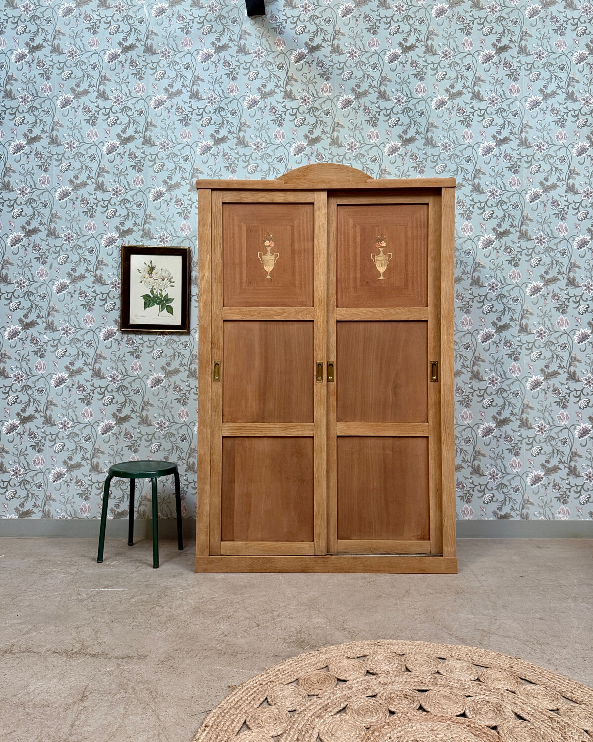 Large Art Deco wardrobe with sliding doors (renovated)