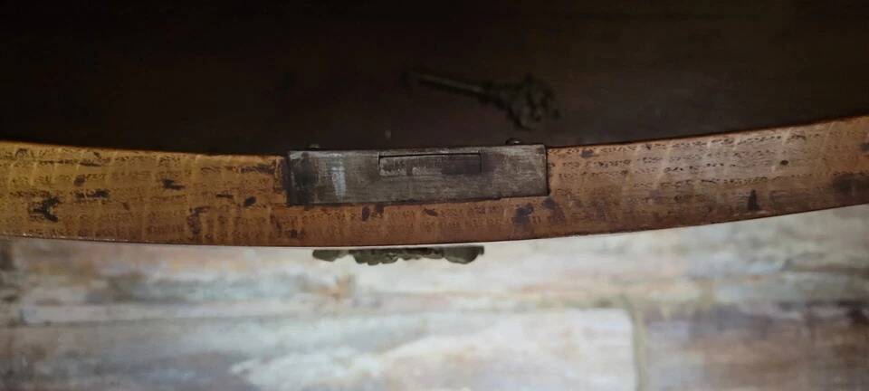 Louis XV style curved chest of drawers in marquetry circa 1880