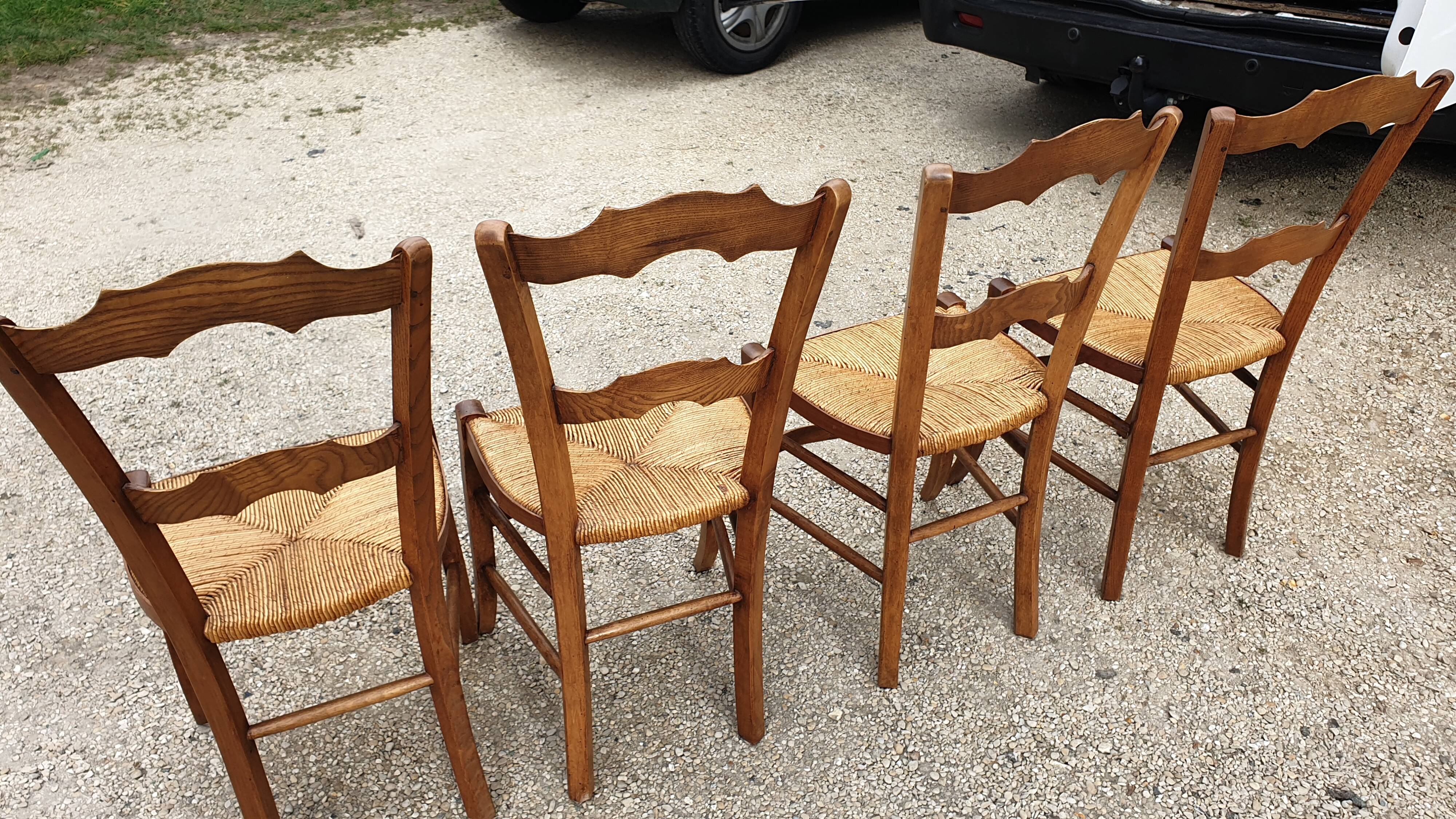 4 chairs rustic straw