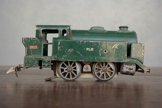 French toy locomotive Heller