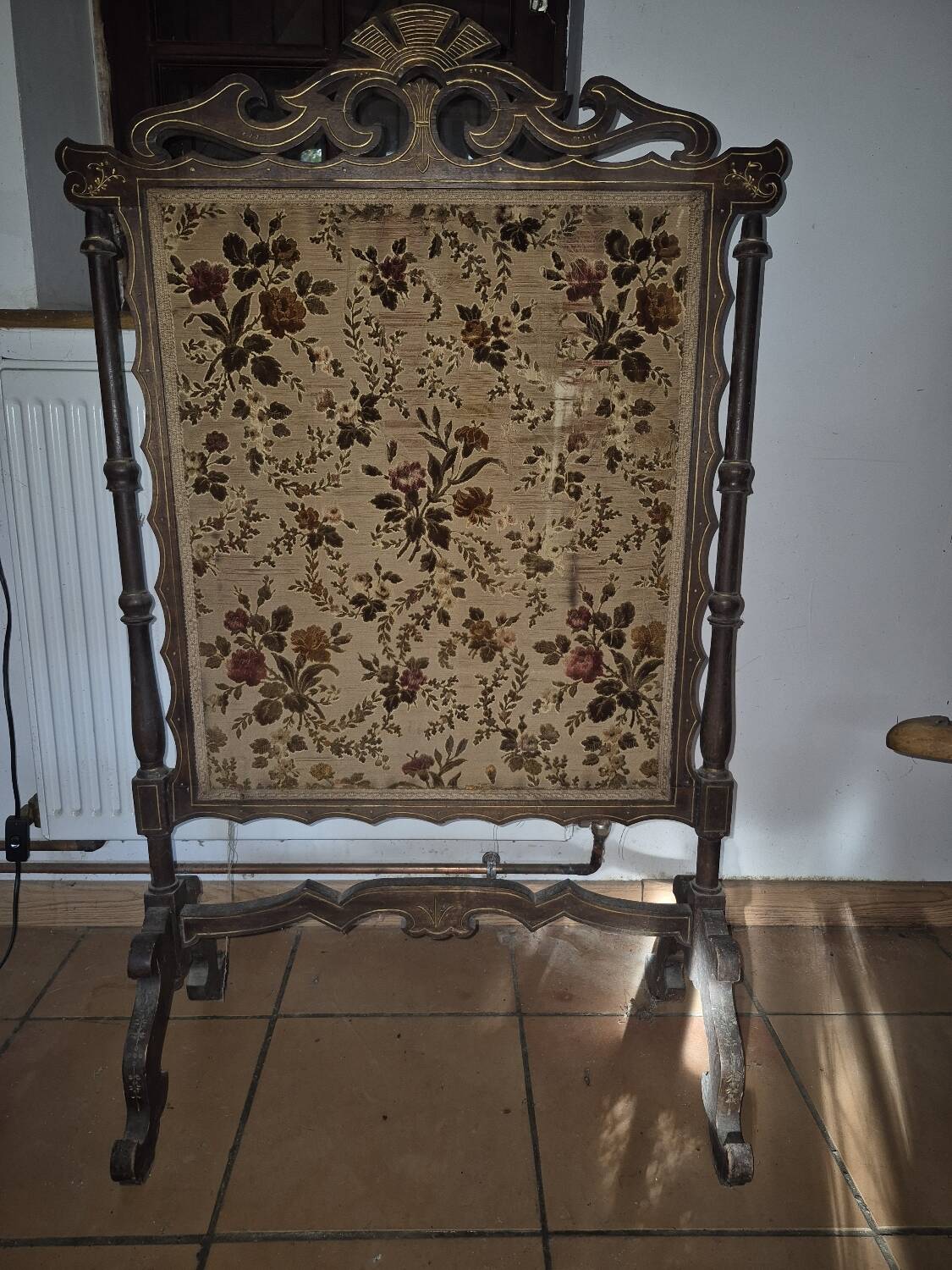 Fireplace screen