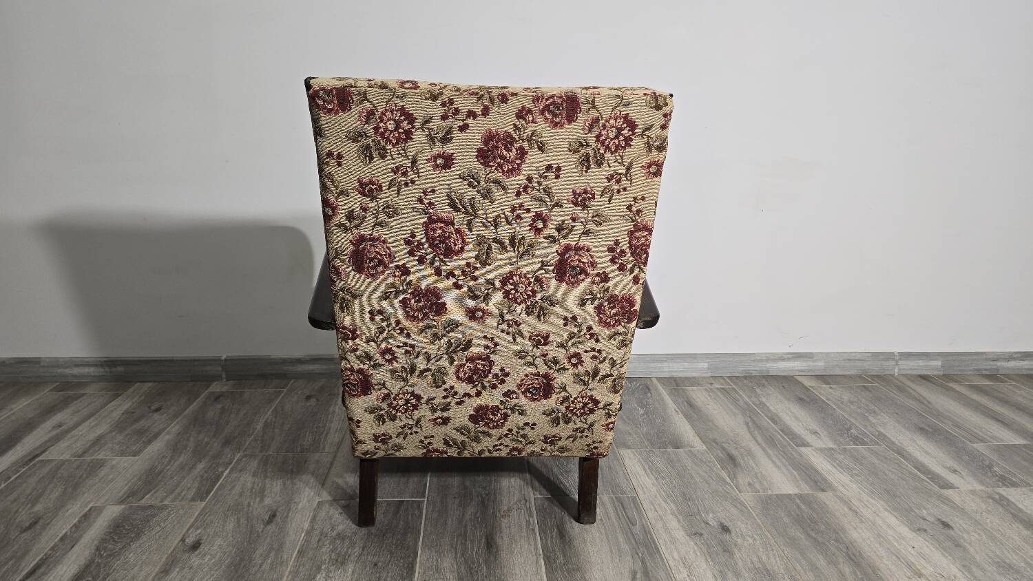 Art deco armchair by Jindrich Halabala, 1940s