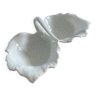 Classic porcelain servant