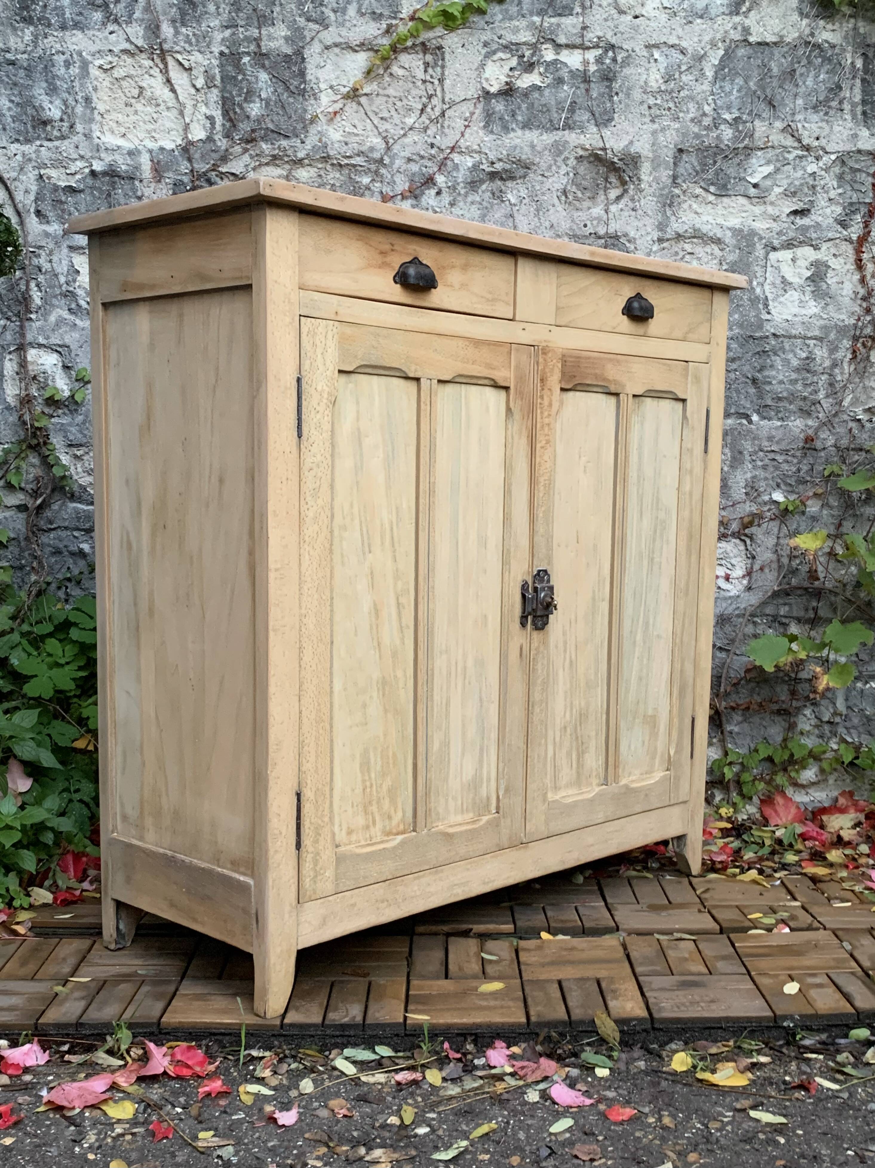 Buffet parisien ancien bois brut