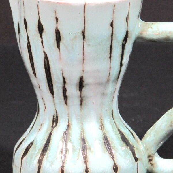 Pitcher Allix Vallauris