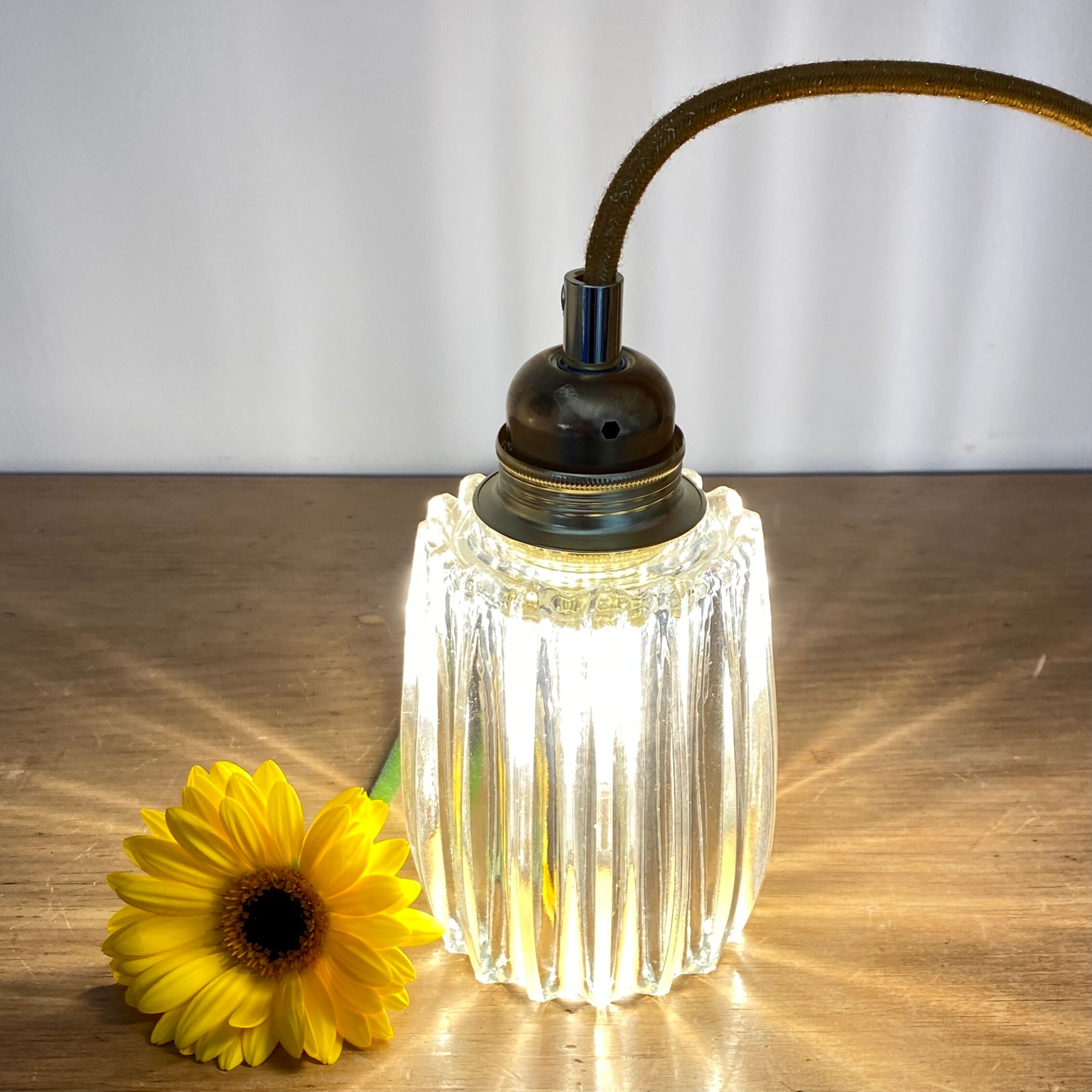 Baladeuse tulipe vintage en verre épais