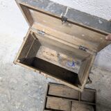 Tabouret caisse à outils en bois