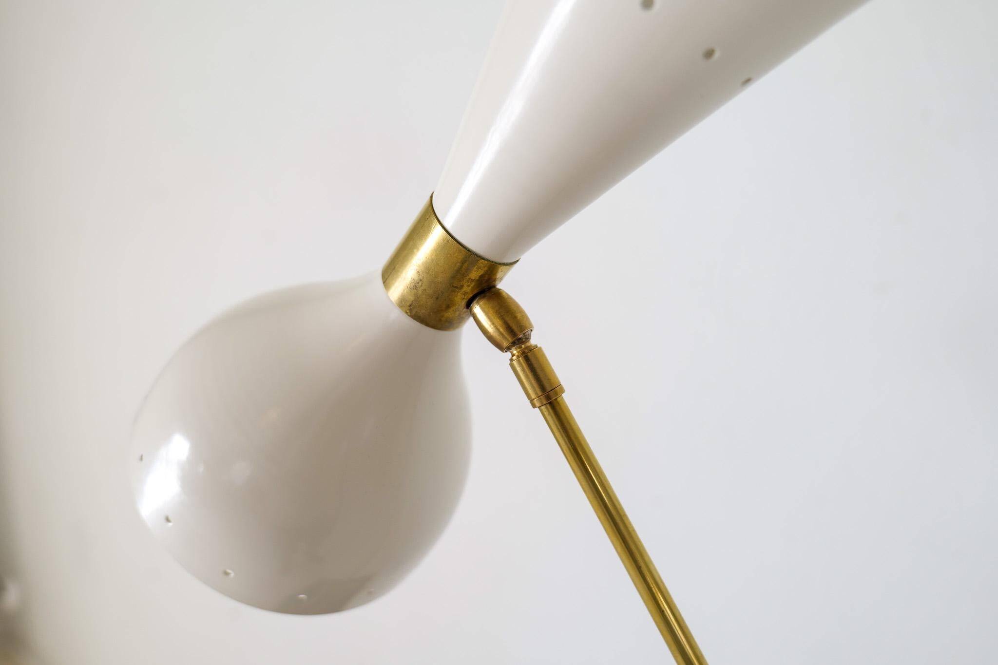 Modern Italian Table Lamp in Brass and Metal, Stilnovo Style