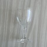 Set of 8 chiseled crystal wine glasses