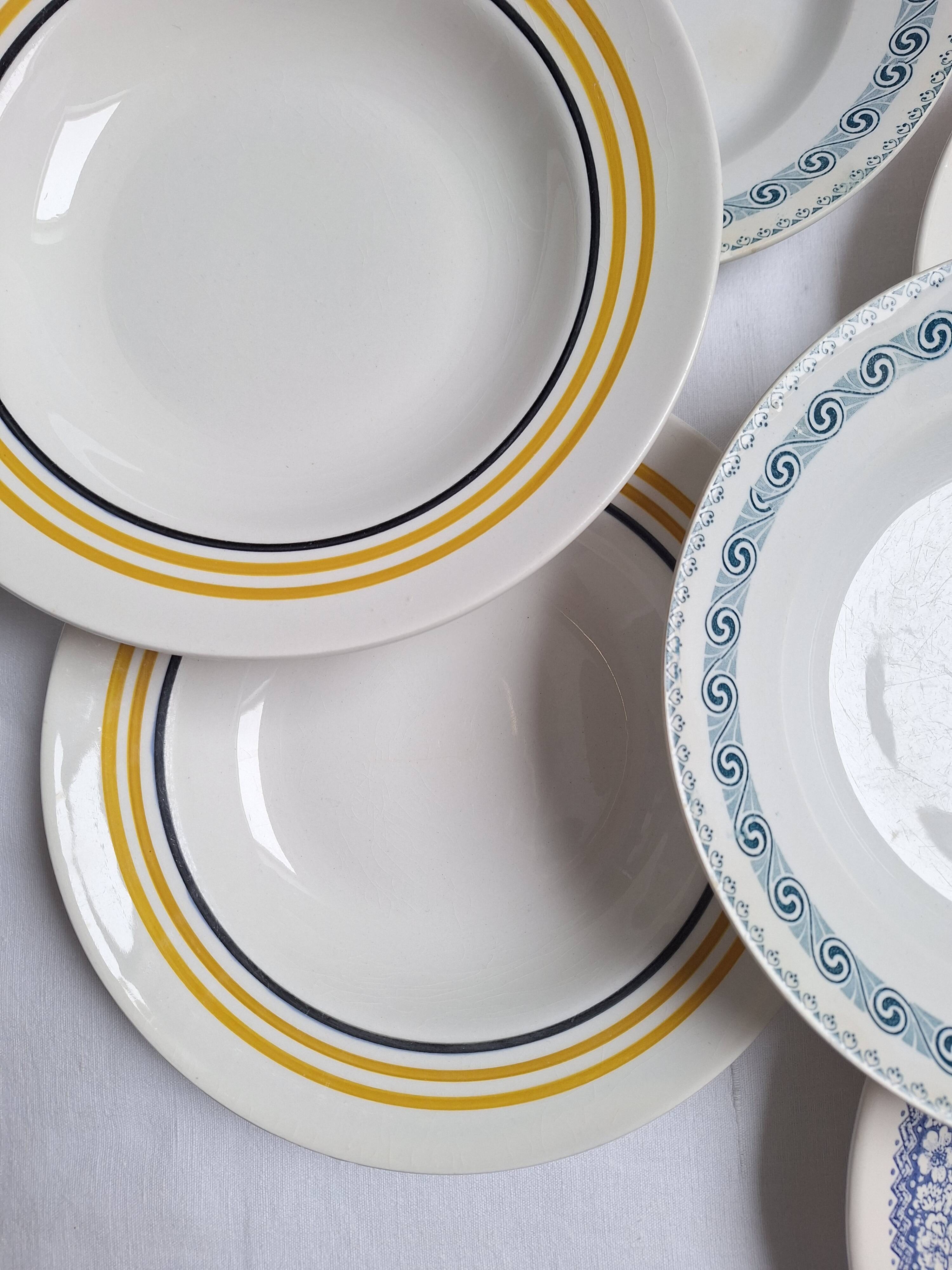 St Amand and Moulin des Loups soup plates
