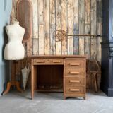 Oak half-minister's desk (renovated)